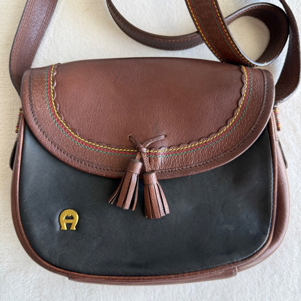 Vintage Etienne Aigner Leather Small Crossbody Purse Bag Tassles Brown Black